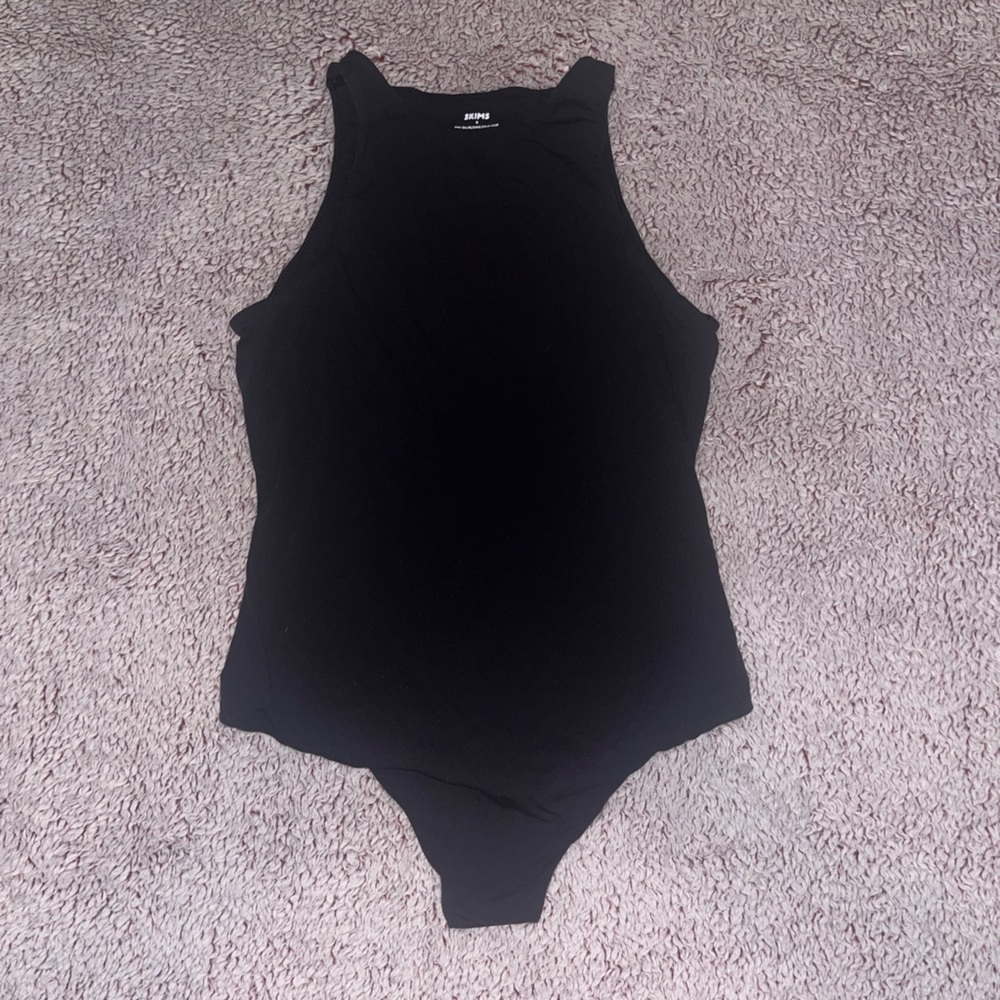 NWOT SKIMS Fits Everybody High Neck Body Suit M